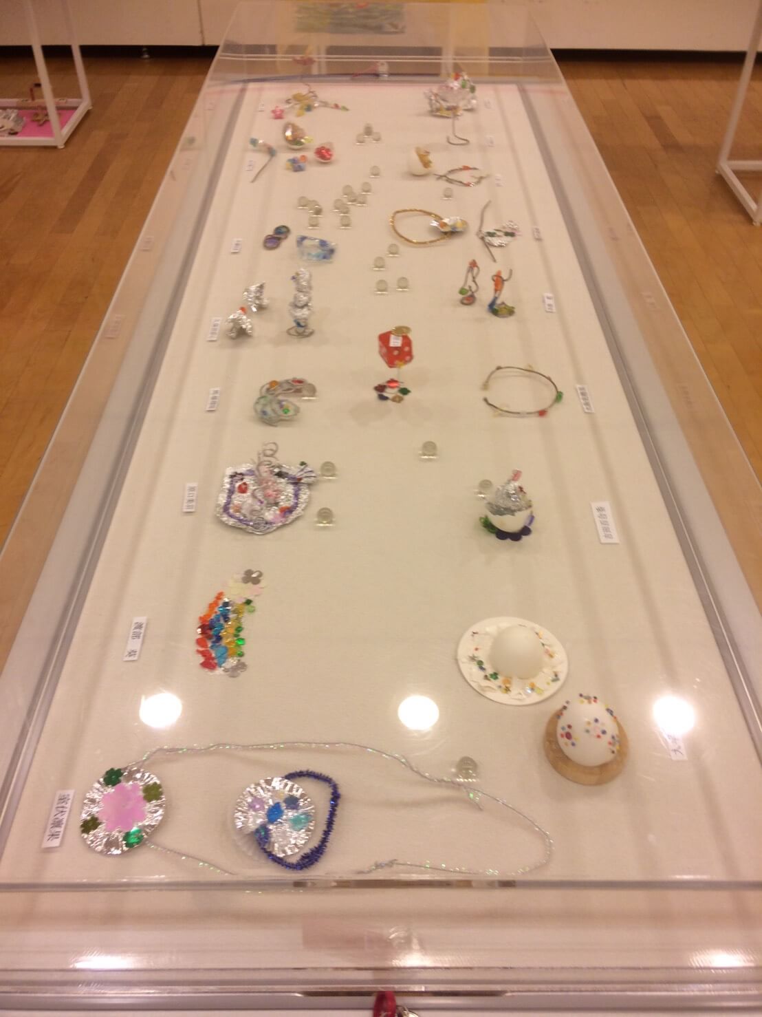 アルミホイルを使った作品
